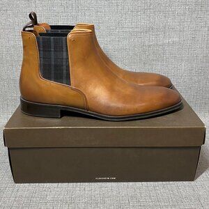 EUC Florsheim Men's Beat Plain-Toe Chelsea Boots